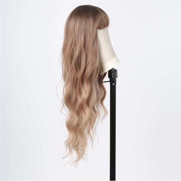 Long Wavy Dark Blonde Hair Wig - Picture 3 of 5